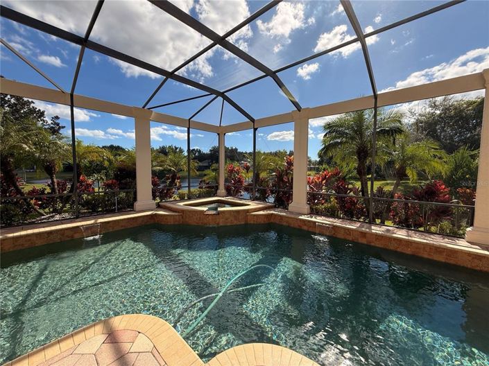 Image No.58-4 Bed Property for sale