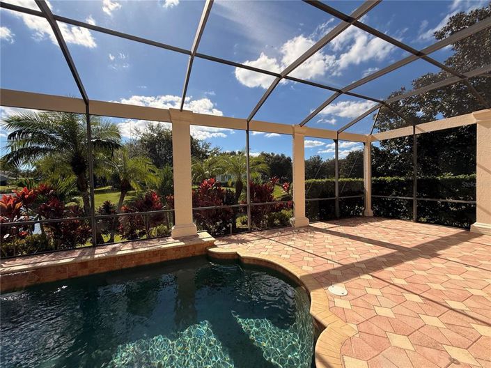 Image No.59-4 Bed Property for sale