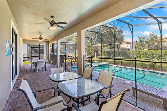 Image No.3-7 Bed Property for sale