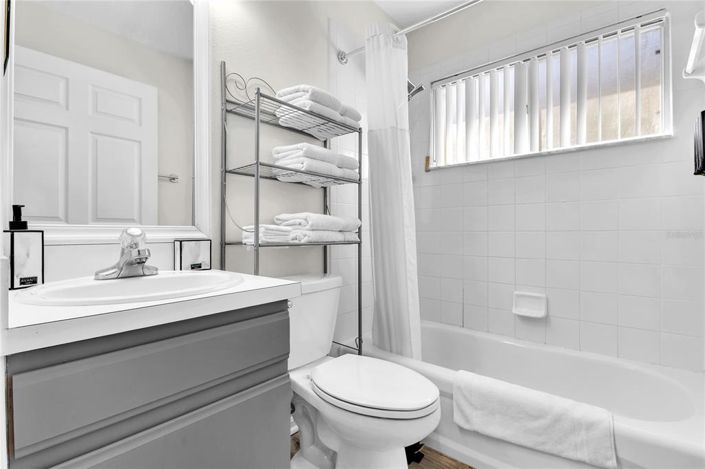 Image No.14-4 Bed Property for sale