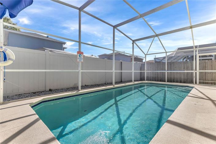 Image No.23-4 Bed Property for sale