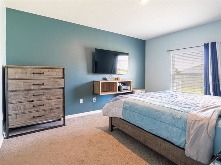 Image No.20-3 Bed Property for sale