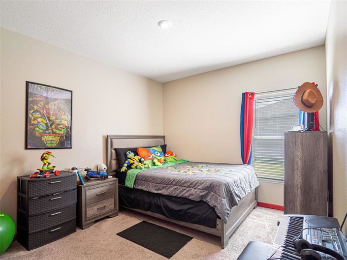 Image No.26-3 Bed Property for sale