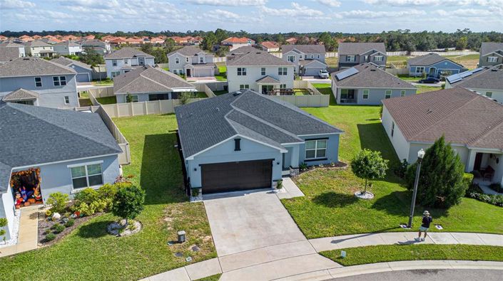 Image No.8-3 Bed Property for sale