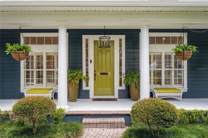 Image No.2-4 Bed Property for sale