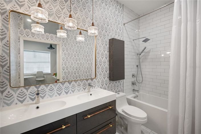 Image No.26-4 Bed Property for sale