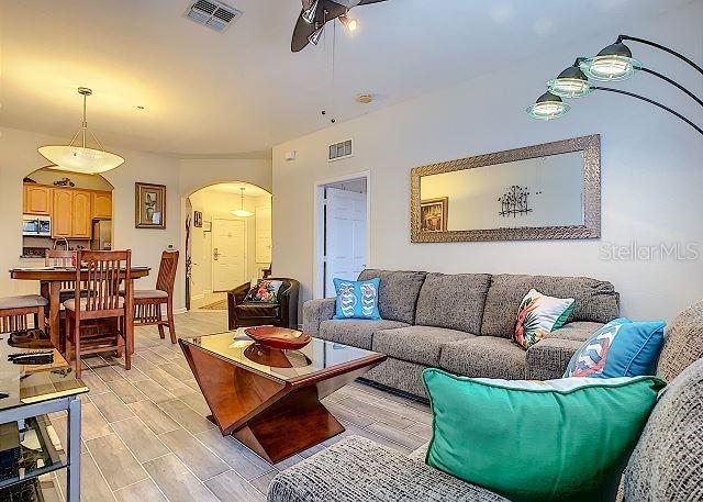 Image No.8-3 Bed Property for sale