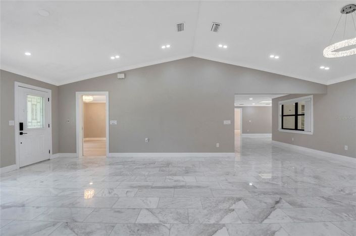 Image No.40-4 Bed Property for sale