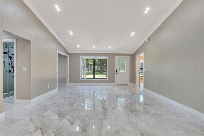 Image No.41-4 Bed Property for sale