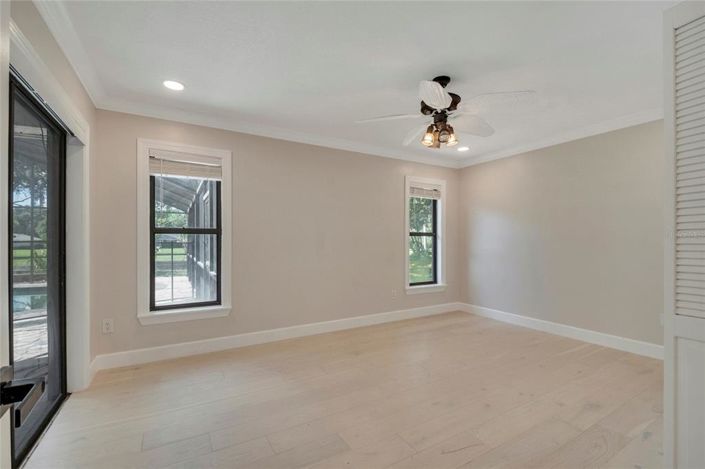 Image No.54-4 Bed Property for sale