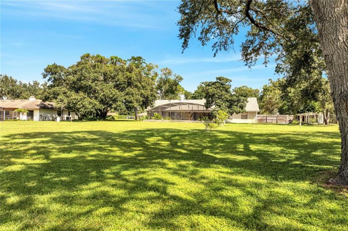 Image No.60-4 Bed Property for sale