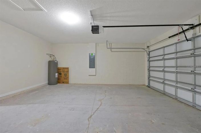 Image No.19-4 Bed Property for sale