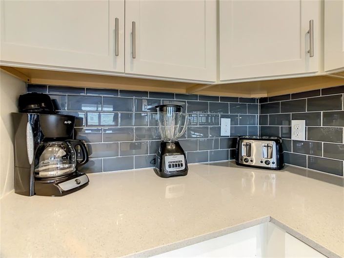 Image No.20-9 Bed Property for sale