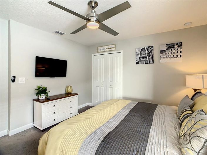 Image No.35-9 Bed Property for sale