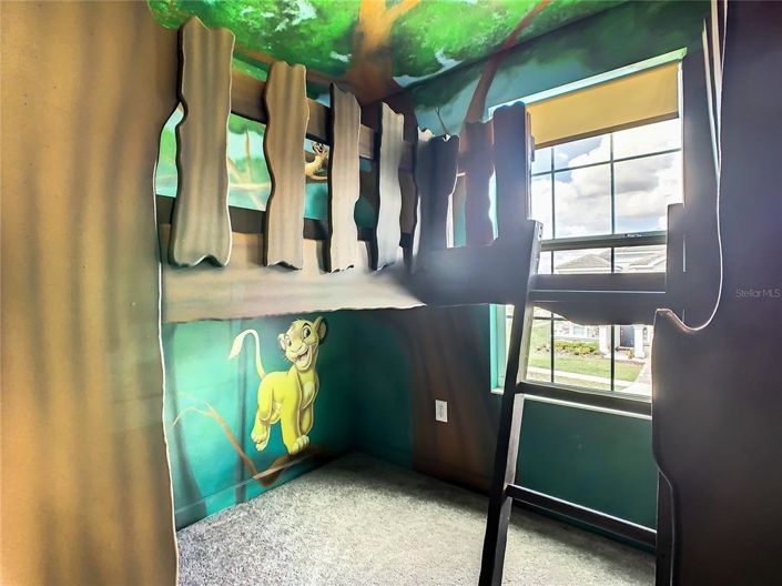 Image No.47-9 Bed Property for sale