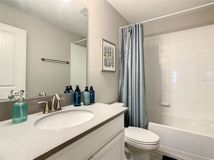 Image No.53-9 Bed Property for sale