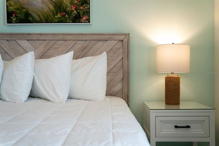 Image No.30-4 Bed Townhouse for sale