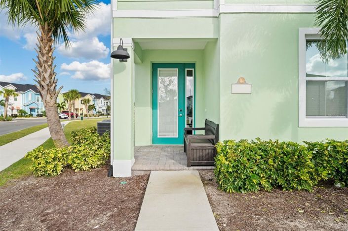 Image No.32-4 Bed Townhouse for sale