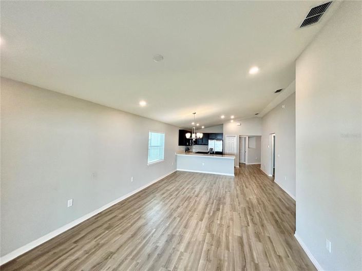 Image No.10-3 Bed Property for sale