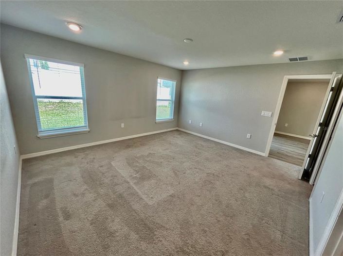 Image No.13-3 Bed Property for sale