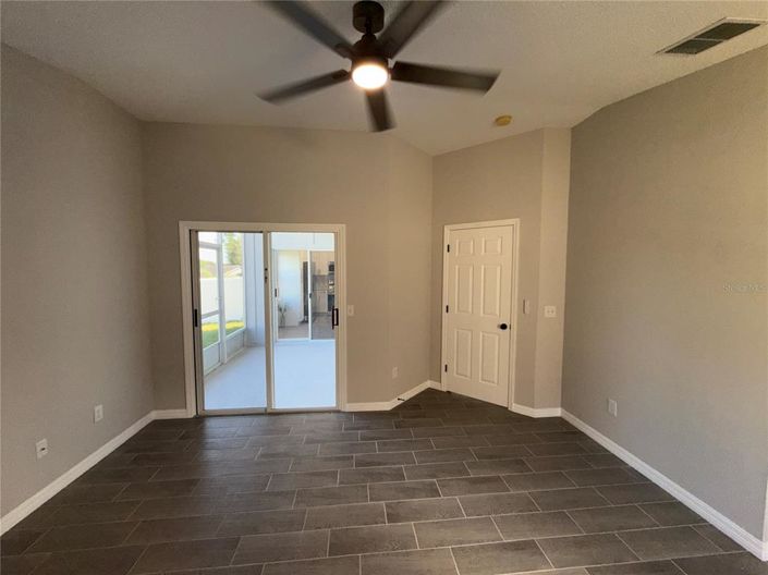 Image No.29-3 Bed Property for sale