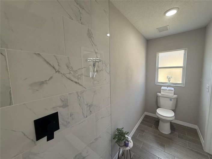 Image No.33-3 Bed Property for sale