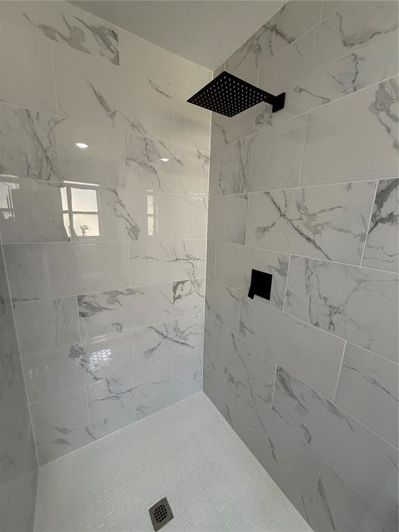 Image No.34-3 Bed Property for sale