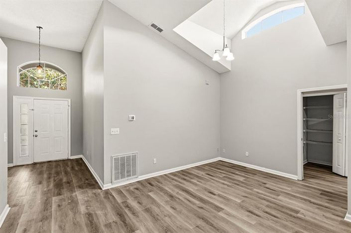 Image No.20-3 Bed Property for sale