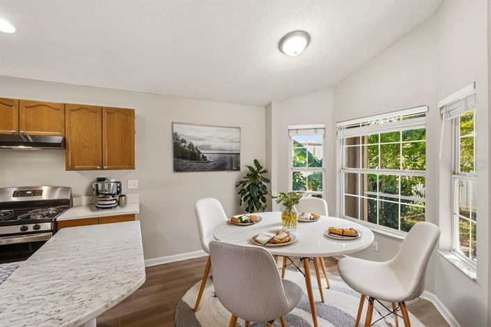 Image No.3-3 Bed Property for sale