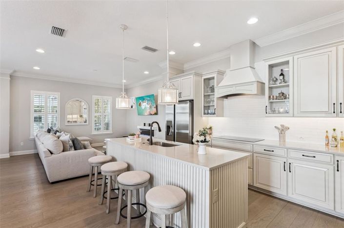 Image No.17-3 Bed Property for sale