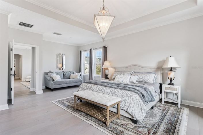 Image No.29-3 Bed Property for sale