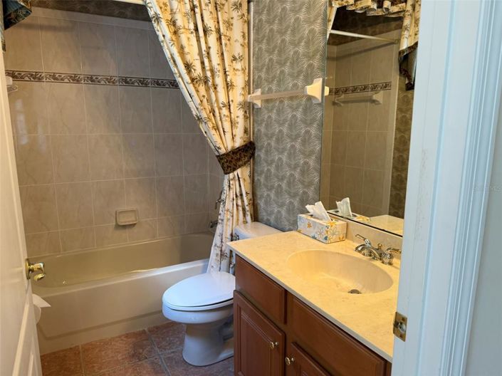 Image No.23-5 Bed Property for sale