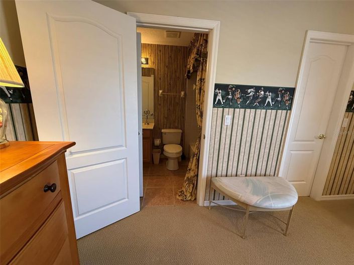 Image No.36-5 Bed Property for sale