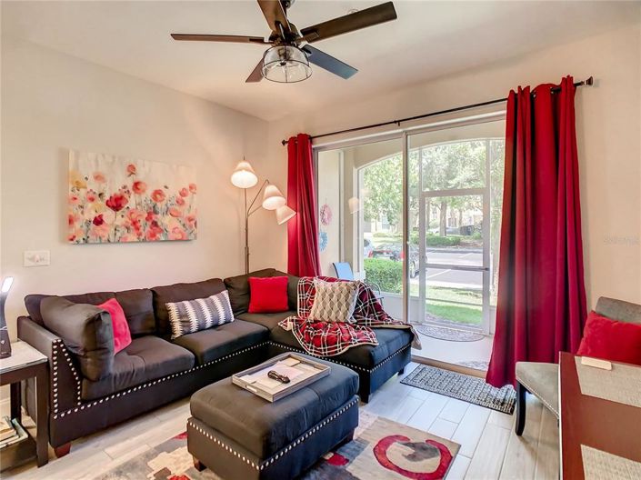 Image No.12-3 Bed Property for sale