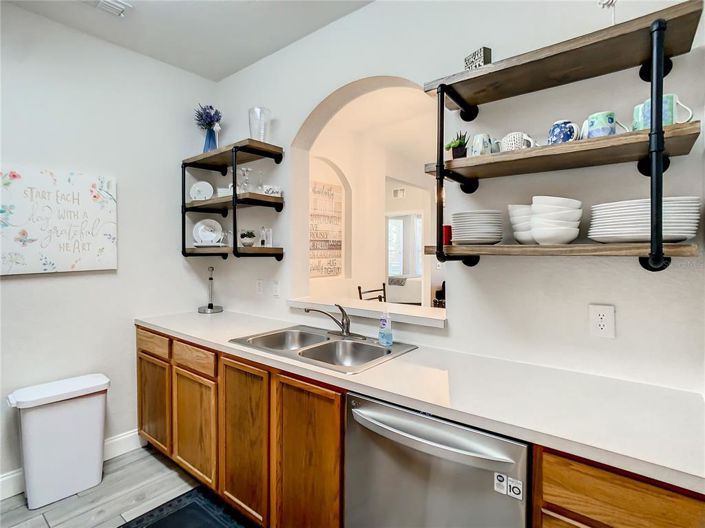 Image No.8-3 Bed Property for sale