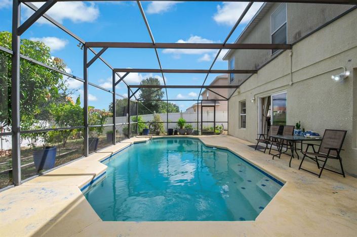 Image No.27-4 Bed Property for sale