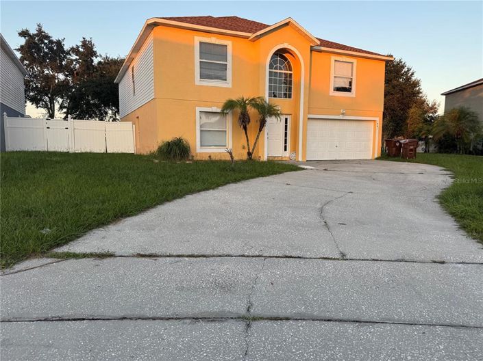 Image No.1-4 Bed Property for sale