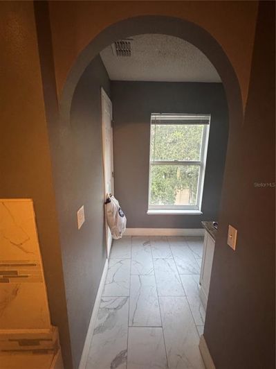 Image No.5-4 Bed Property for sale