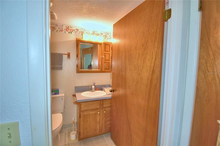 Image No.24-2 Bed Property for sale