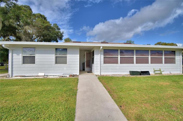 Image No.28-2 Bed Property for sale