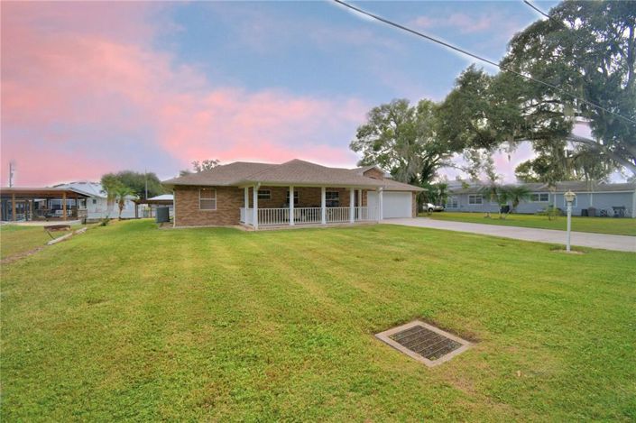 Image No.50-2 Bed Property for sale