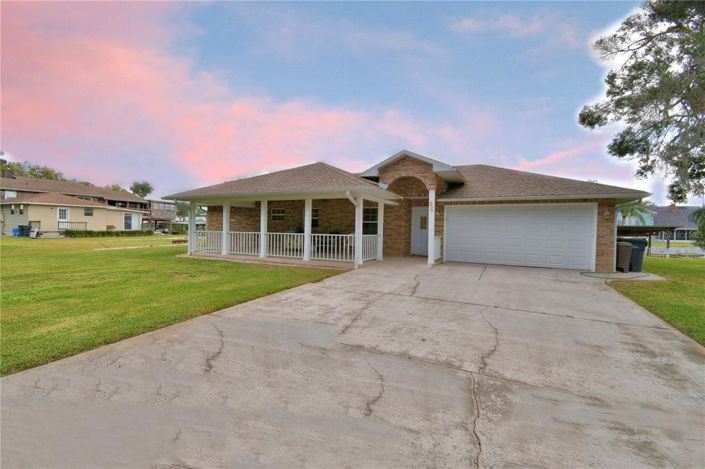 Image No.52-2 Bed Property for sale