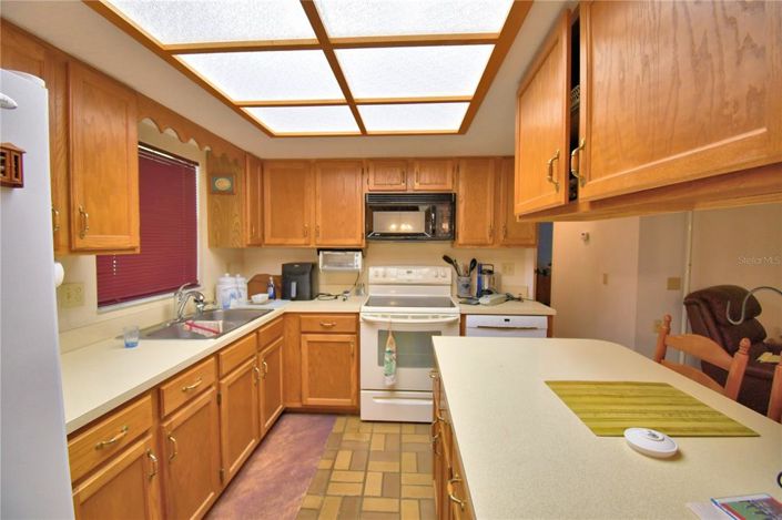 Image No.8-2 Bed Property for sale