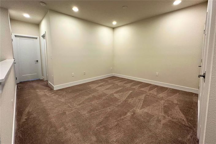 Image No.17-3 Bed Townhouse for sale