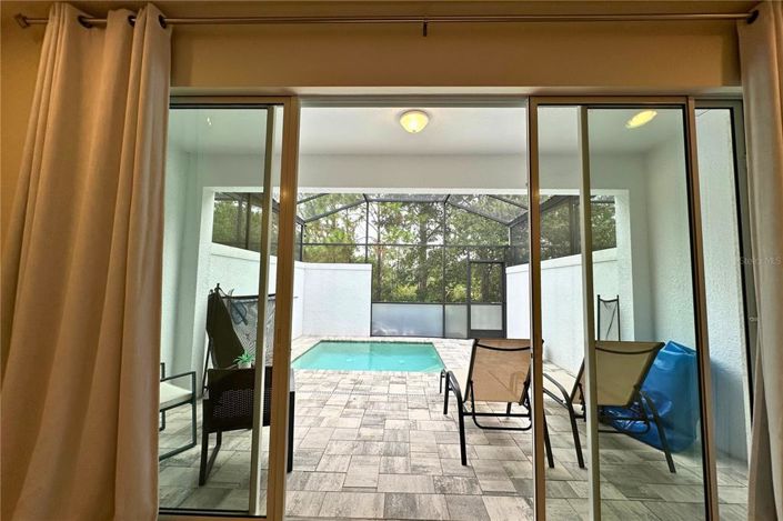 Image No.26-3 Bed Townhouse for sale