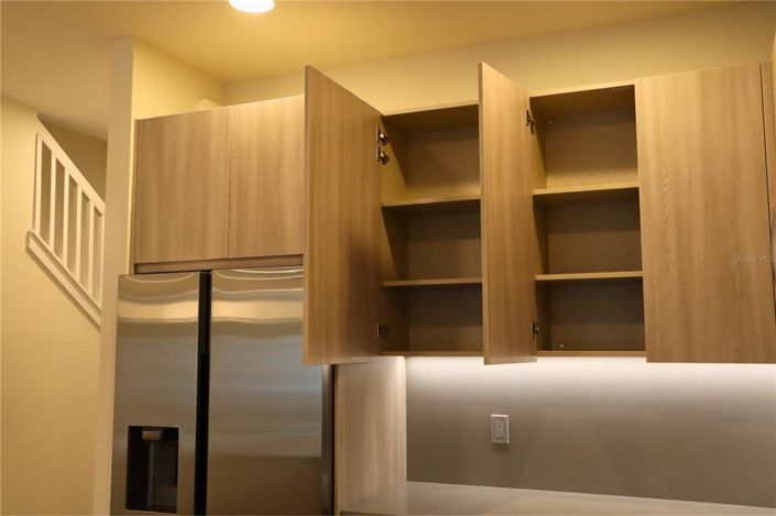 Image No.8-3 Bed Townhouse for sale