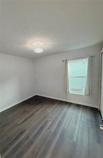 Image No.20-4 Bed Property for sale