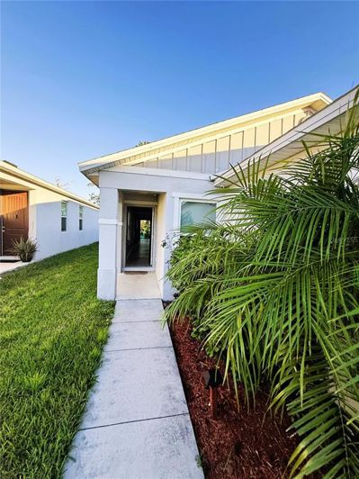 Image No.7-4 Bed Property for sale