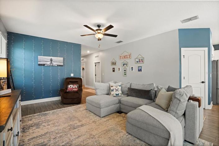 Image No.9-3 Bed Property for sale