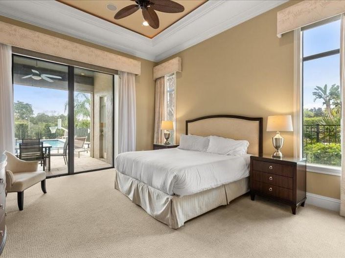 Image No.16-6 Bed Property for sale